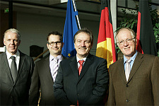 Foto von Michael May, Sven Broska, Detlev Hoheisel und Thomas Wittschurky.